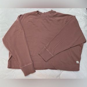 Vuori // Medium // Rose Cropped Sweatshirt
